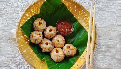 PANEER MOMOS